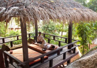 anantara_rasananda_koh_phangan_outdoor_massage_sala_1920x1037